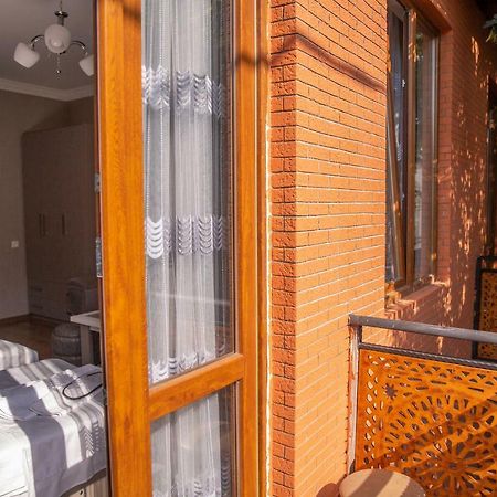 Family Hotel Parajanov Tbilisi Luaran gambar