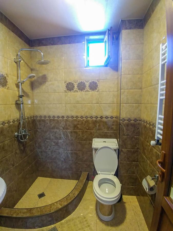 Family Hotel Parajanov Tbilisi Luaran gambar