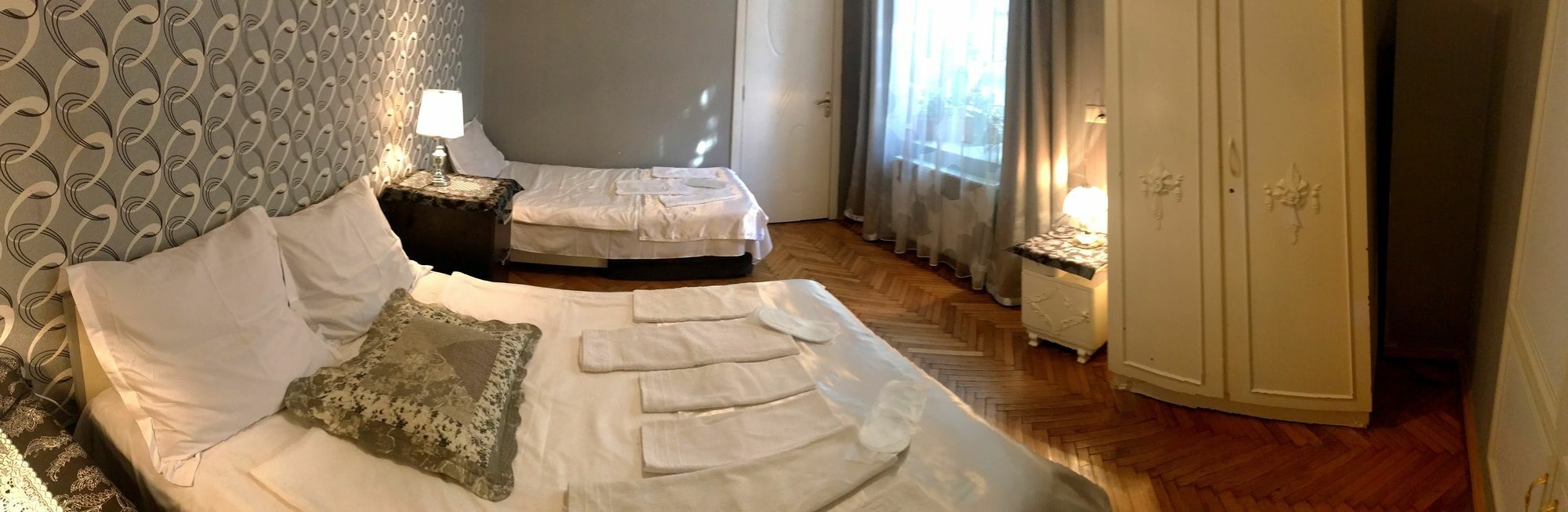 Family Hotel Parajanov Tbilisi Luaran gambar